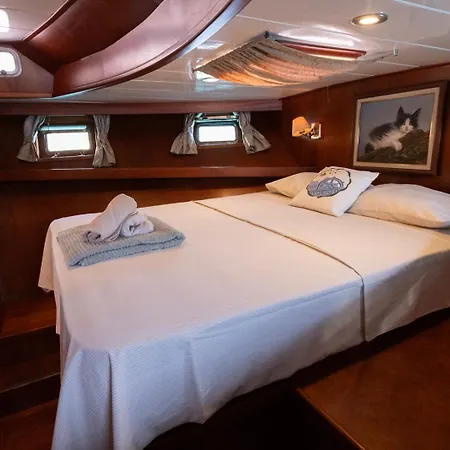 Tekne Blue Cruise In - Mavi Yolculuk Bozburun